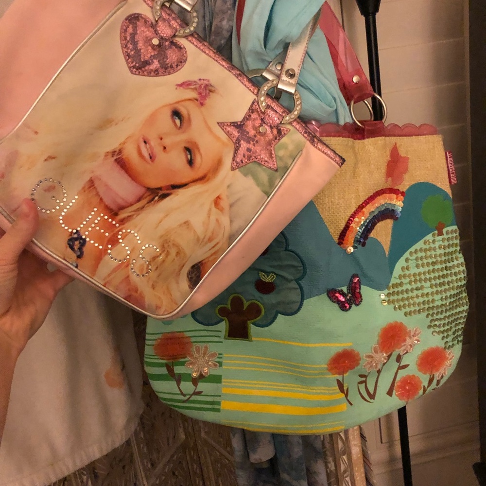 Bundle for f